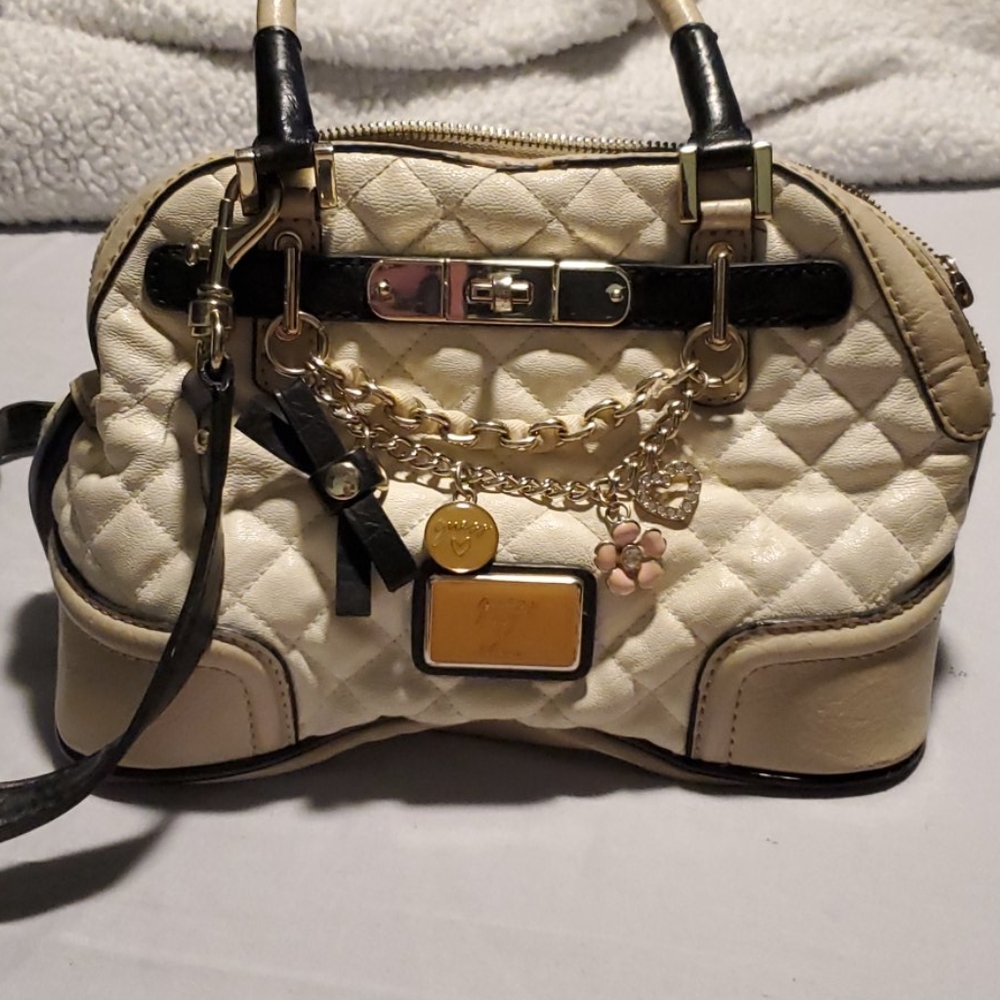 Guess Amour purse with bow and flower charm